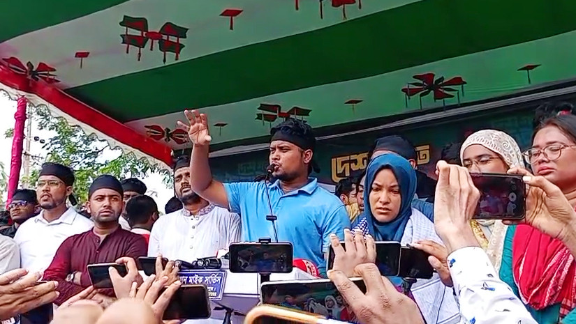 স্বজনপ্রীতির সবচেয়ে বড় উদাহরণ স্বাস্থ্য উপদেষ্টা: হাসনাত আবদুল্লাহ