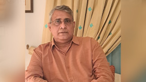 রাজনীতির পথে যে নবীন, পদে পদে তার ভুল ধরে প্রবীণের কোনো সুকৃতি তৈরি হয় না