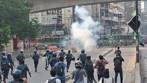 সরকারের সিদ্ধান্ত গ্রহণে সমন্বয়হীনতা?